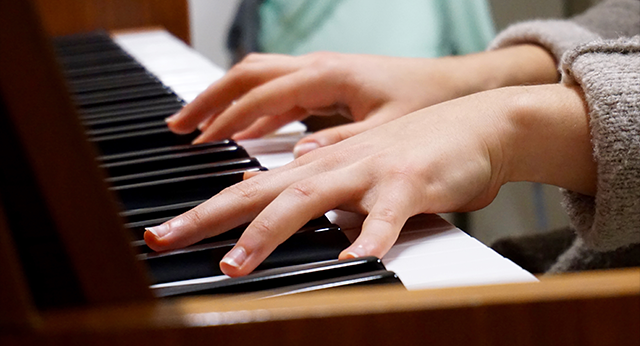 重慶琴行 重慶琴行